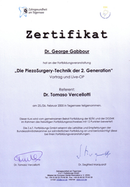 Teilnahmezertifikat der Fortbildung zur PiezoSurgery-Technik der 2. Generation